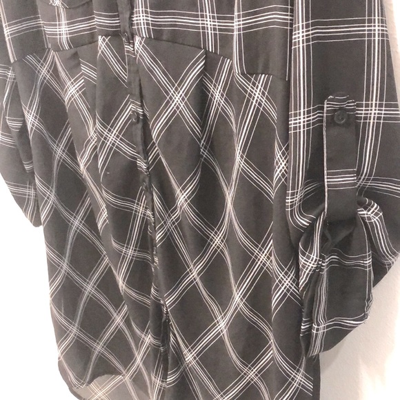 ⭐️HP⭐️ LIZ LANGE MATERNITY Black White Plaid Button-Up Womens Large - Picture 6 of 8